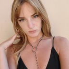 Emma blonde