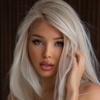 LILY SHAMS