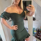 INKED MUSCLE CHICK