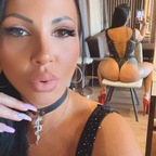 Lana - Your feet Goddess