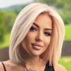 Eva Blonde