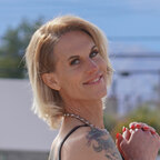 Ria Bentley [heart]