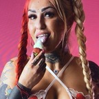 Miss Poison Ivee [kiss]