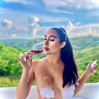 sofia& &Ladyboy