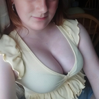 Lil Busty Red