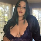 Curvy Chloe