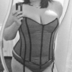 Hot Curvy Wife