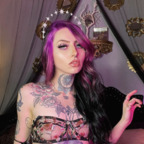 Your Goth GF [black-heart]