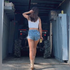 Southern Brunette