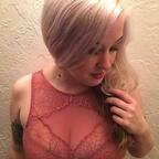 Tegan Marina[black-heart]