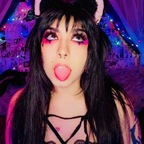 [black-heart]MessyNessy[black-heart]