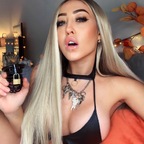 Miss Evie Lock [black-heart]