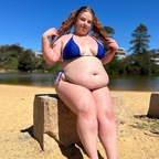 chubbybellyredhead