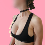 Miss Sidney - Hotmom