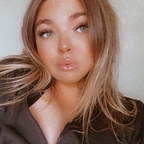 Chloe[heart] [fire]