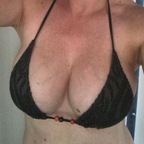 Busty44