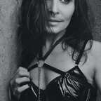 ~[black-heart] Miss Neni [black-heart]~