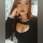 WifeRedPink