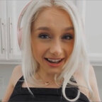 Scarlett Hampton