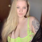 Curvy Amateur Top 4.7%