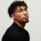 Ariel Valentino