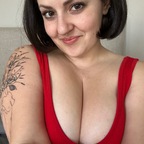 Evie Zabelle