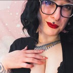 Mommy Alara Glutton