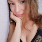 Daisy van Heyden (official)