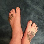 Freckled froggy feet