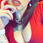 Queen Dee