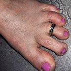 Lora Feet