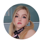 Evie Lee Mikomin Free